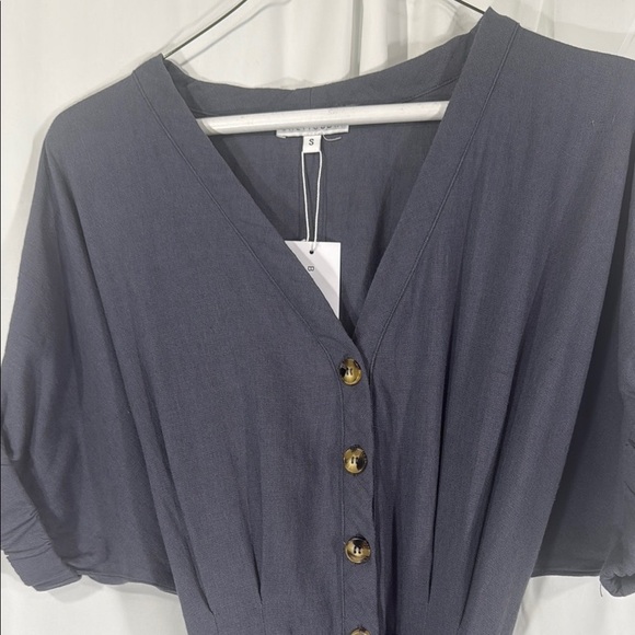 Baltic Born Gray Buttoned Tie Front Jumpsuit Size Small - Picture 3 of 9